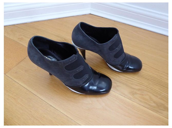 Fendi ankle boots from leather, suede with elastic inserts Black White Grey - view 15