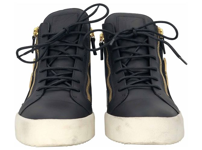 Baskets montantes Giuseppe Zanotti en cuir noir - vue 3