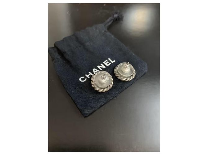 Orecchini Chanel con logo CC in metallo - vista 5