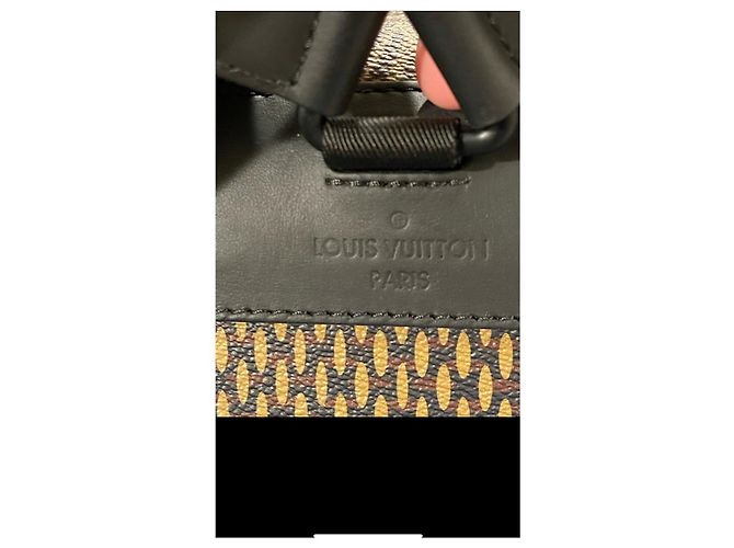 Nigo Christopher borsa zaino lv monogram Louis Vuitton damier Marrone - vista 12