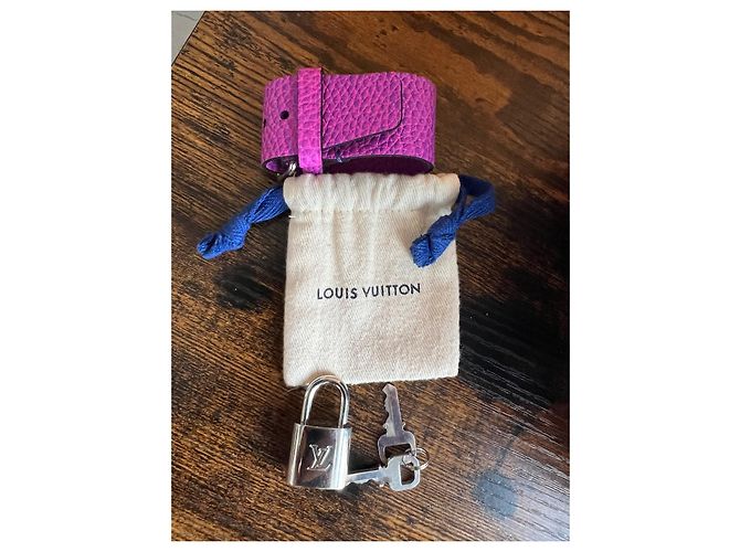 Louis Vuitton Keepall 50 Limited edition Blu Fuschia - vista 9