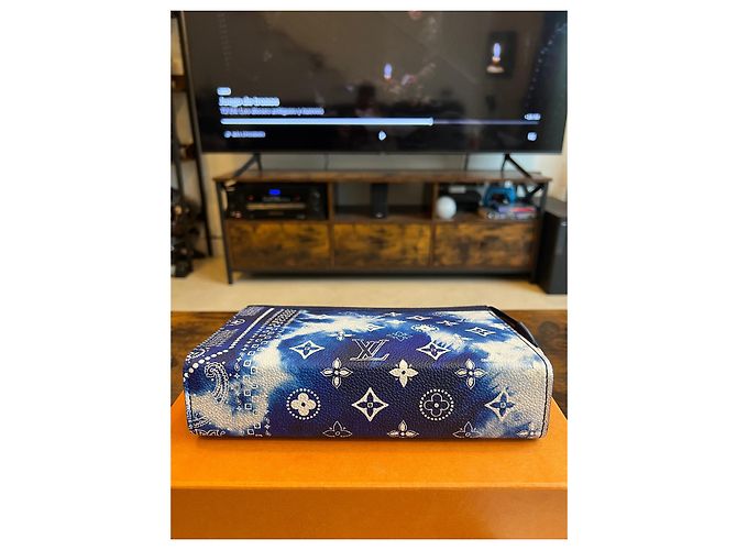 pochette louis vuitton édition limitée sac Blanc Bleu clair - vue 5