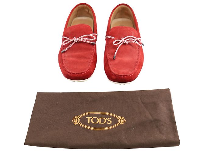 Mocassini Tod's Driving Mocassini in Scamosciato Rosso - vista 8