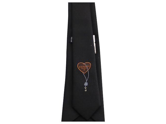 Hermès Ermete 7 Cravatta La Clef du Bonheur in seta nera Nero - vista 6