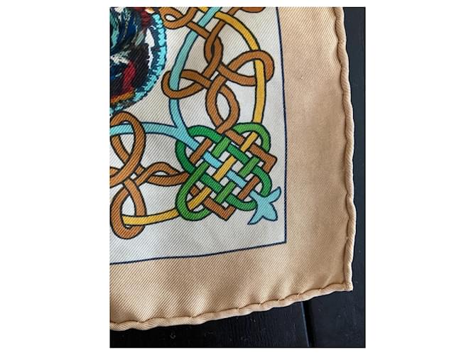Hermès Hermes „les cheyennes“ Seidenschal Beige Gelb Hellbraun - Ansicht 3