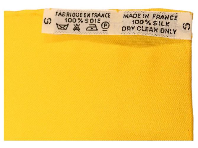 Hermès HERMES CARRE90 Sciarpa ""CARRE Grands Fonds"" Seta Giallo Auth am3180 - vista 10