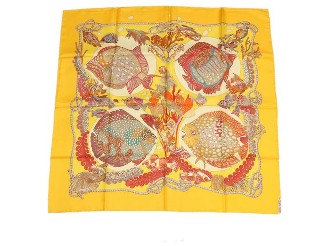 Hermès HERMES CARRE90 Sciarpa ""CARRE Grands Fonds"" Seta Giallo Auth am3180 - vista 11