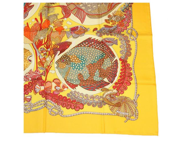 Hermès HERMES CARRE90 Sciarpa ""CARRE Grands Fonds"" Seta Giallo Auth am3180 - vista 4