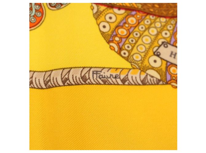 Hermès HERMES CARRE90 Sciarpa ""CARRE Grands Fonds"" Seta Giallo Auth am3180 - vista 9