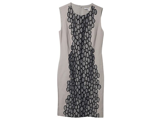 Vestido recto Tilda de viscosa gris de Diane Von Furstenberg - vista 4