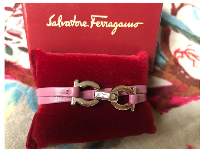Bracciale Salvatore Ferragamo in pelle rosa - vista 2