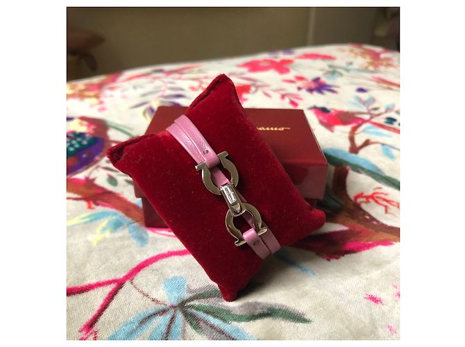Bracciale Salvatore Ferragamo in pelle rosa - vista 4