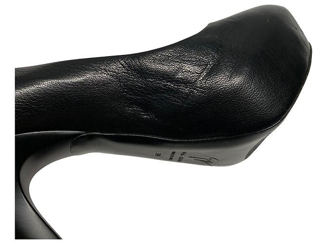 Décolleté con plateau Giuseppe Zanotti in pelle nera Nero - vista 10