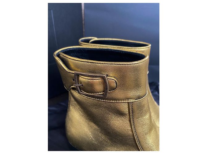 Yves Saint Laurent Miles 30 Matt Botines de piel dorada - vista 5