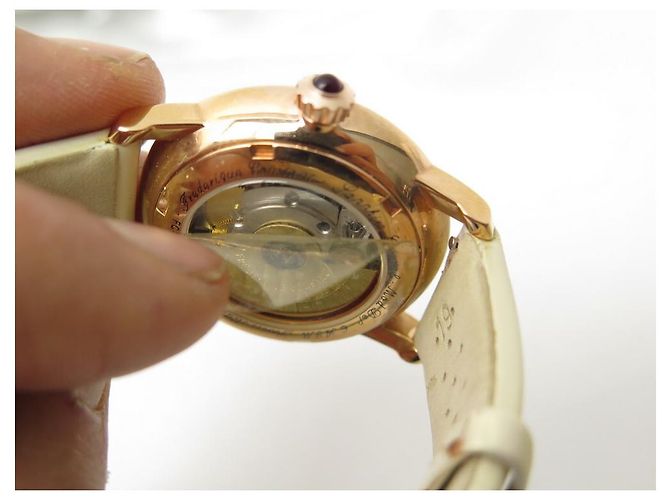 RELOJ FREDERIQUE CONSTANT CLASSICS DIAMOND FC303/310X2 DIAMANTES AUTOMÁTICOS Dorado - vista 10