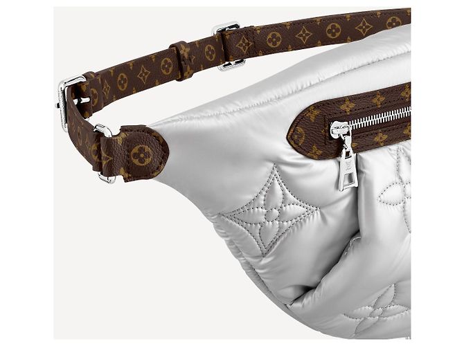 Louis Vuitton LV Bumbag in silver nylon new Silvery - view 5