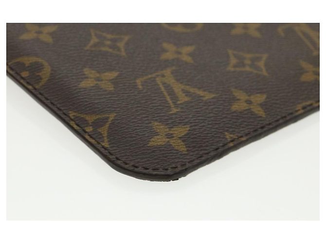 LOUIS VUITTON Monogram Neverfull MM Accessory Pouch LV Auth 31675 - view 12