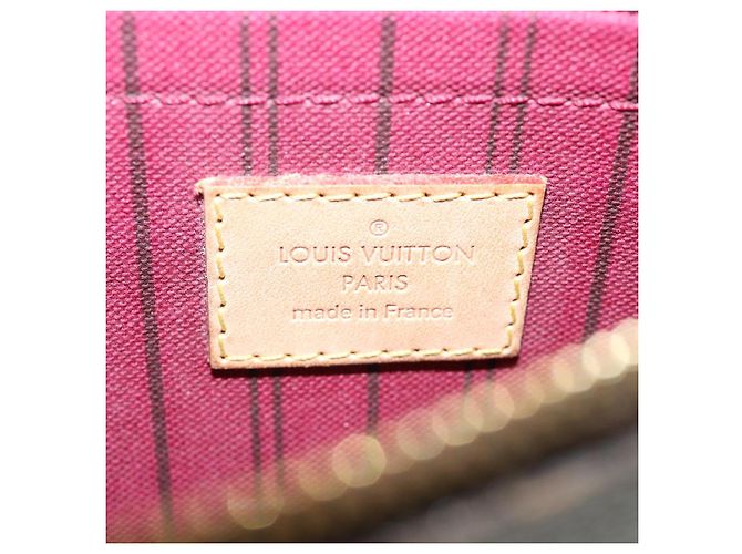 LOUIS VUITTON Monogram Neverfull MM Accessory Pouch LV Auth 31675 - view 15