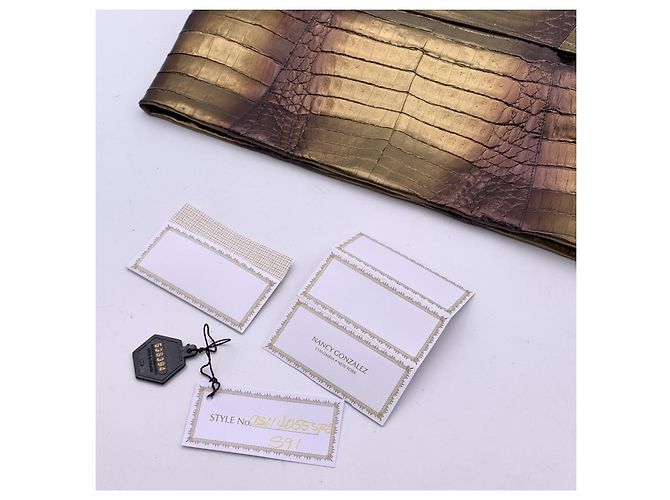 Nancy Gonzalez Pochette pieghevole in pelle metallizzata di Nancy Gonzales D'oro - vista 9