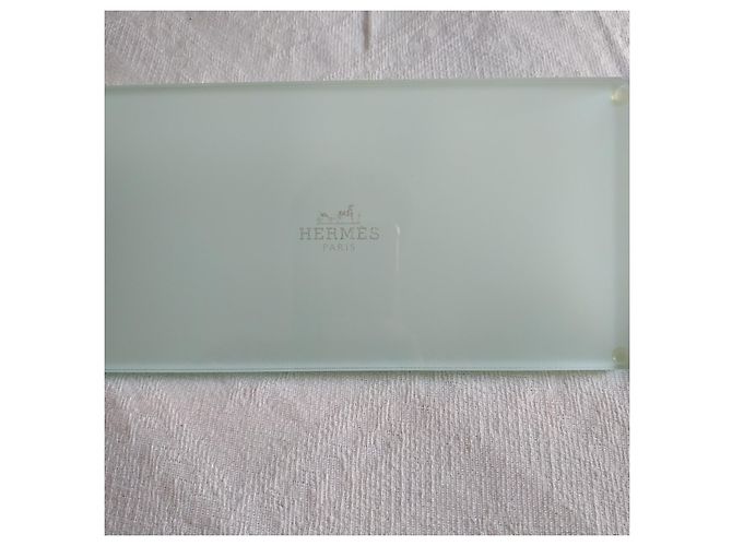 Plateau Hermès en méthacrylate blanc - vue 2