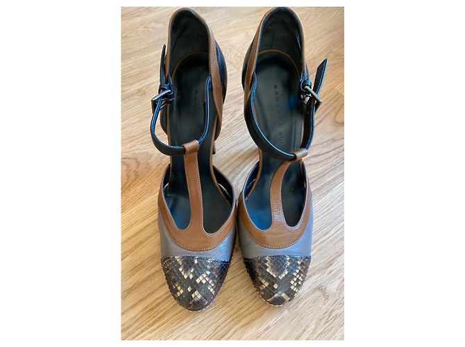 Décolleté Barbara Bui in pelle marrone scuro - vista 4
