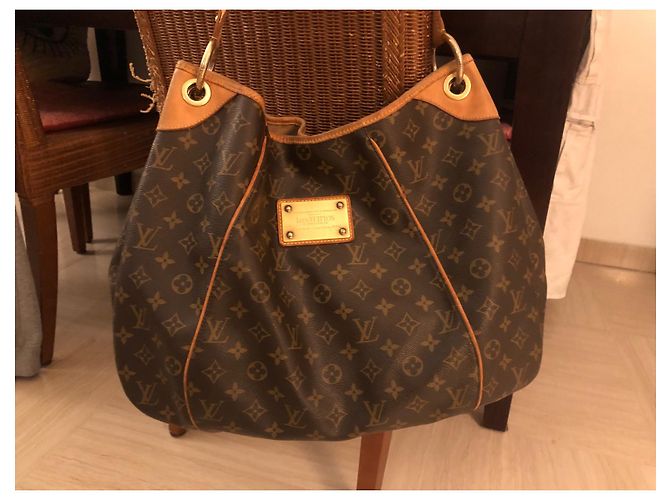 Borsa a mano Louis Vuitton in pelle marrone - vista 8