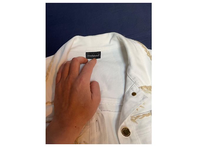 ROCCOBAROCCO White Denim Jacket with Gold Buttons - view 13