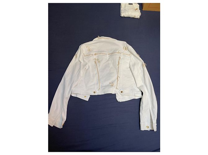 ROCCOBAROCCO White Denim Jacket with Gold Buttons - view 8