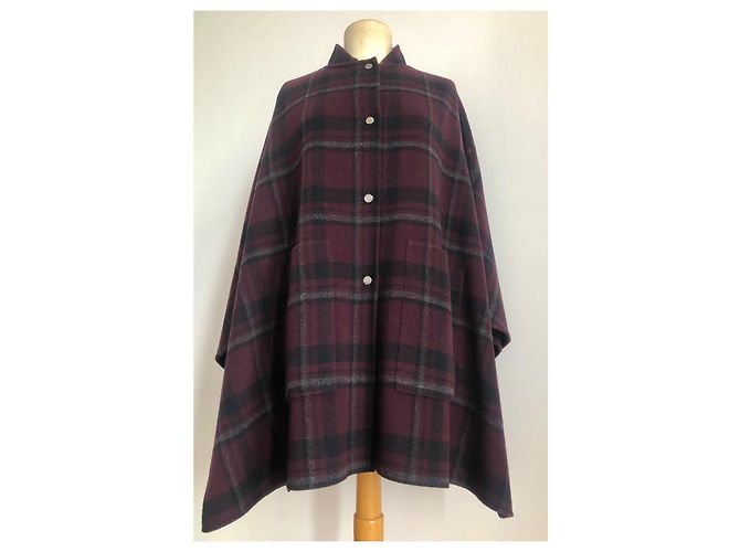Uterque Abrigos, Ropa de calle - vista 7
