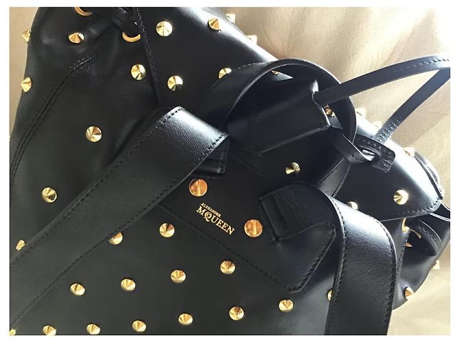 Zaino con borchie di Alexander McQueen - vista 3