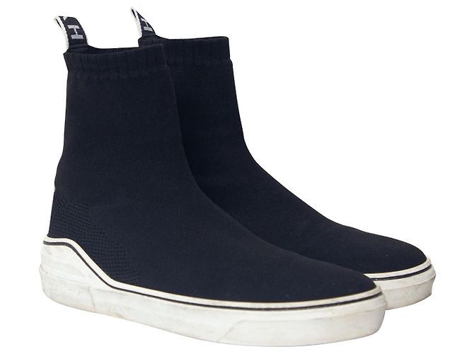 Givenchy High-Top-Sneakers aus Stretch-Strick mit George V-Logo aus schwarzem Polyamid - Ansicht 3
