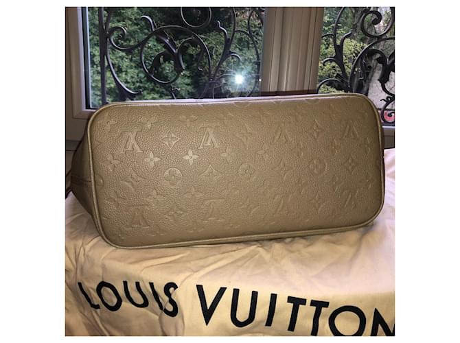 Louis Vuitton Neverfull MM Beige - vista 3