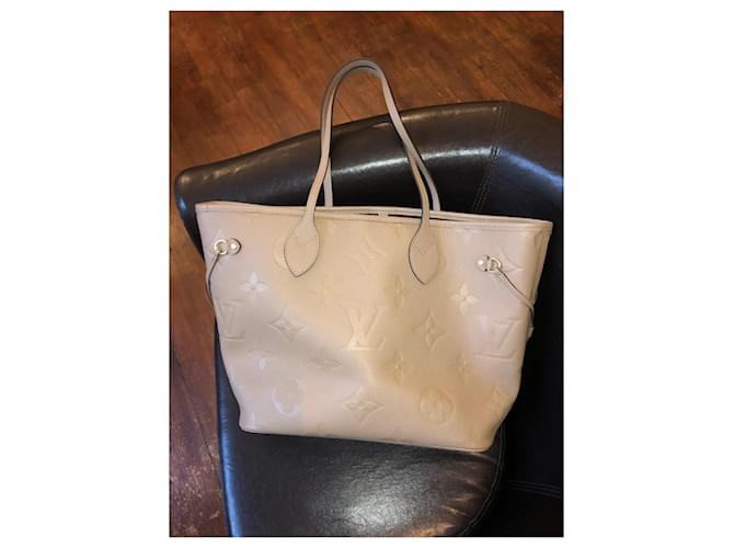 Louis Vuitton Neverfull MM Beige - vista 5