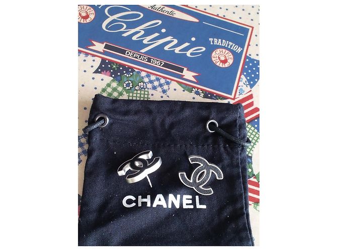 Orecchini Chanel neri in metallo Nero - vista 5