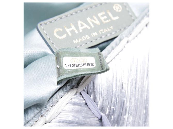Borsa Chanel con patta pastello Gold hardware - vista 5