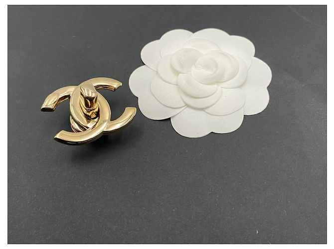 CHANEL chiusura CC turnlock dorata D'oro - vista 10