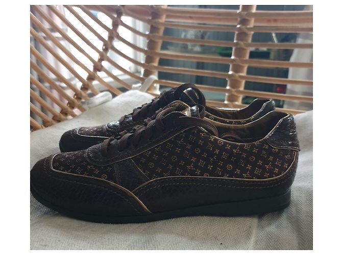 Louis Vuitton Schnürschuhe Braun - Ansicht 3