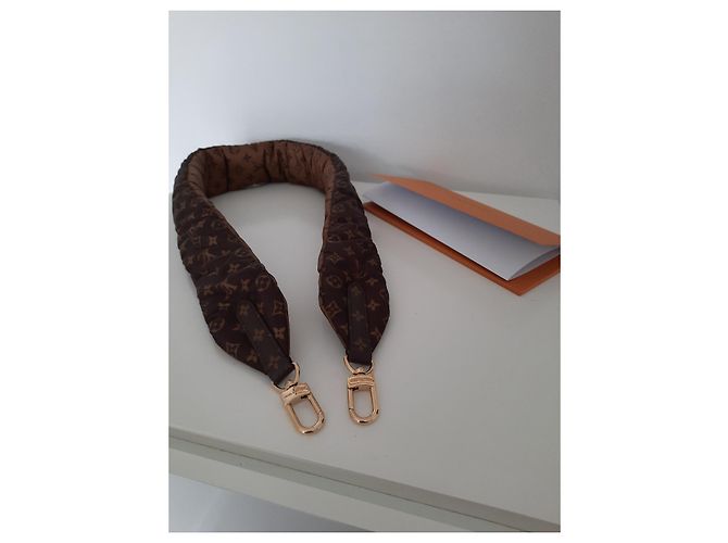 Tracolla con monogramma a cuscino Louis Vuitton Marrone - vista 2