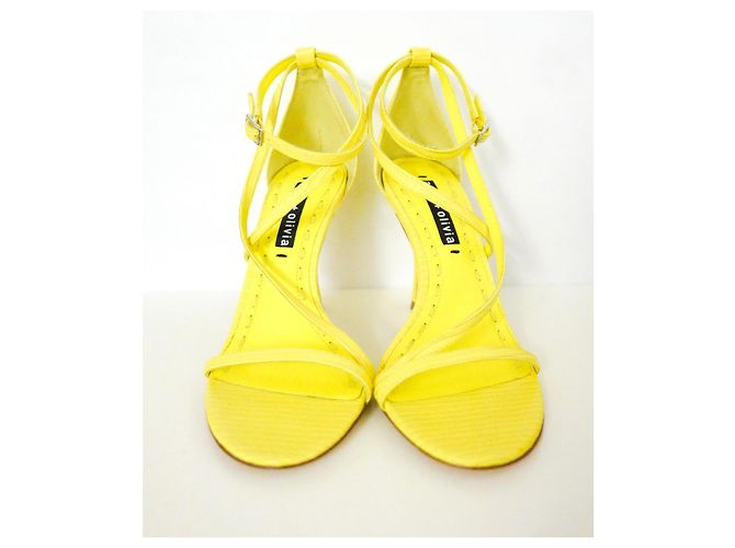 Alice + Olivia Alice & Olivia Deidra neonfarbene Ledersandalen mit Eidechseneffekt Gelb - Ansicht 2