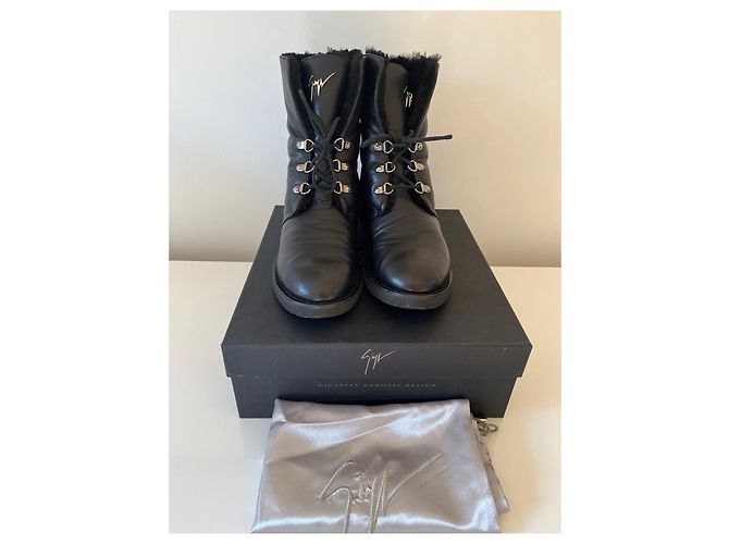 Stivaletti combat stringati Giuseppe Zanotti in pelle nera Nero - vista 10