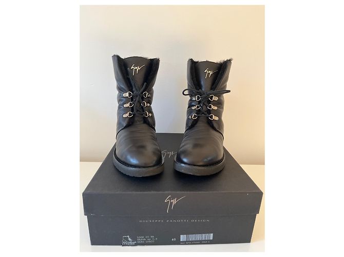 Stivaletti combat stringati Giuseppe Zanotti in pelle nera Nero - vista 9