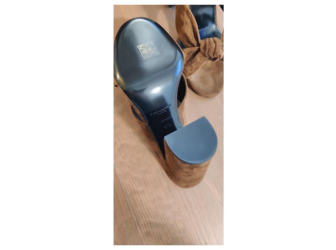 Salones marrones con acabado cachemir de Saint Laurent Castaño Negro - vista 4