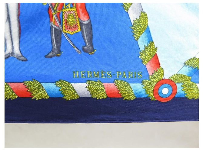 Hermès SCIARPA VINTAGE HERMES L'ESERCITO IMPERIALE RUSSO DI 1816 alla 1916 carré 90 soie Blu - vista 4