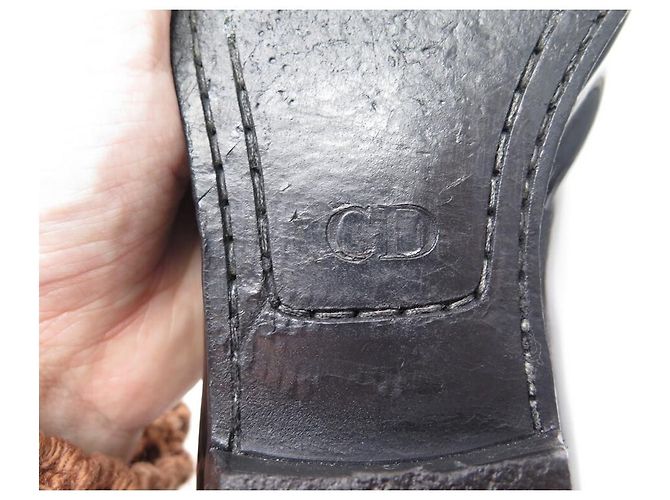 SCARPE DA TUXEDO CHRISTIAN DIOR RICHELIEU 41 IT 42 IN SCARPE IN VERNICE - vista 4