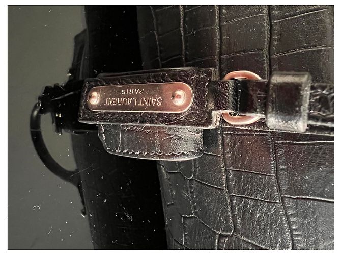 Yves Saint Laurent Borsa Nano Day Nera in Pelle Coccodrillo Nero - vista 13