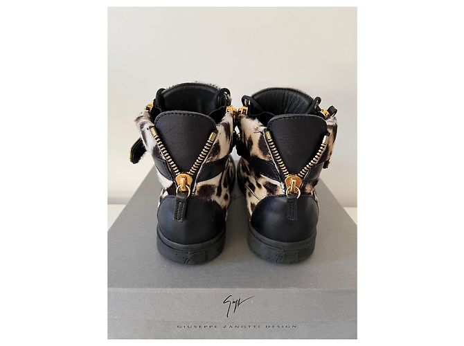 Sneakers alte Giuseppe Zanotti leopardate in pelle di vitello marrone - vista 4