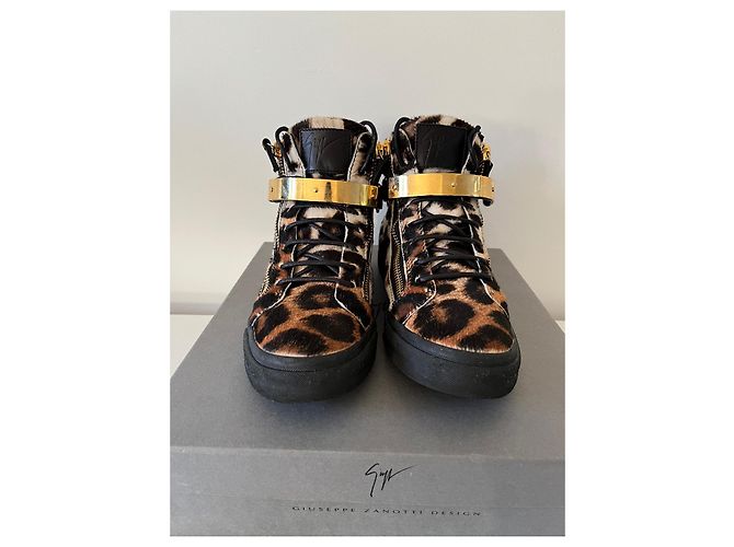 Sneakers alte Giuseppe Zanotti leopardate in pelle di vitello marrone - vista 5
