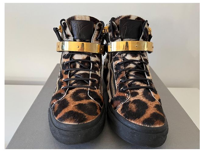 Sneakers alte Giuseppe Zanotti leopardate in pelle di vitello marrone - vista 7