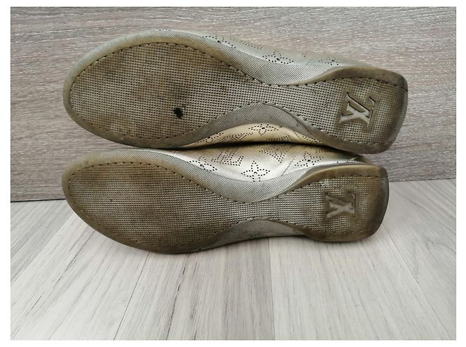 Louis Vuitton Schnürschuhe Golden - Ansicht 9