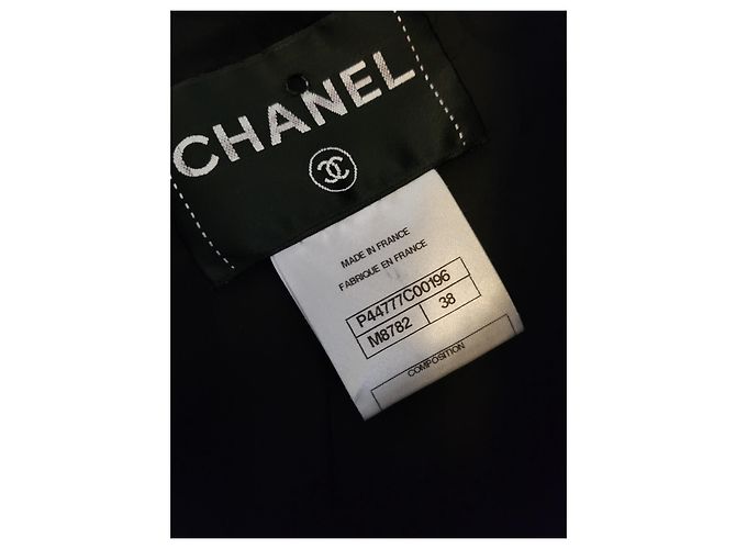 Incredibile cappotto Chanel Silver hardware - vista 3